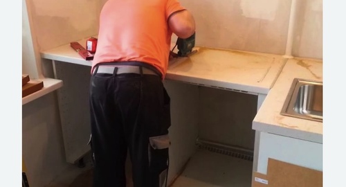 Сборка кухонного гарнитура. Шацк